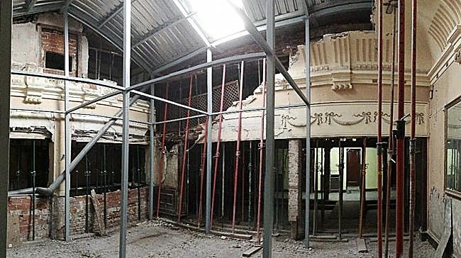 ¿Qué teatro se encuentra en obras de rehabilitación en la actualidad?