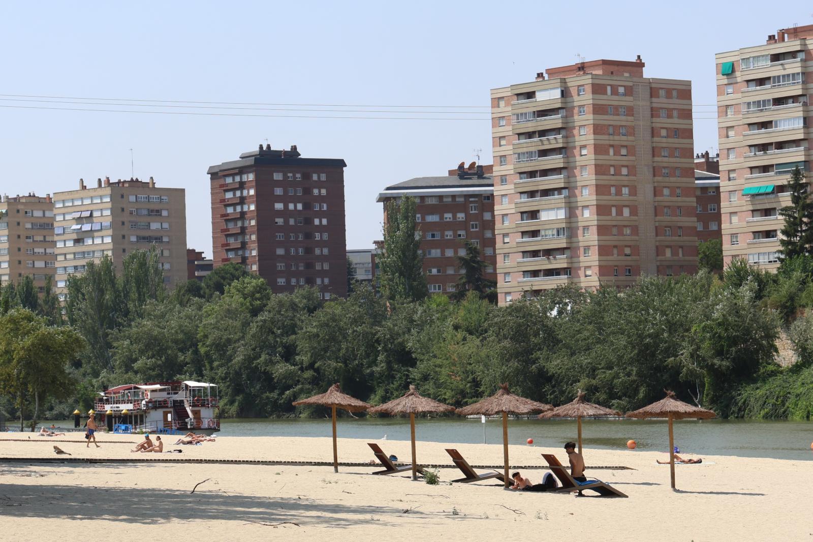 IImagen de la playa fluvial de Las Moreras.