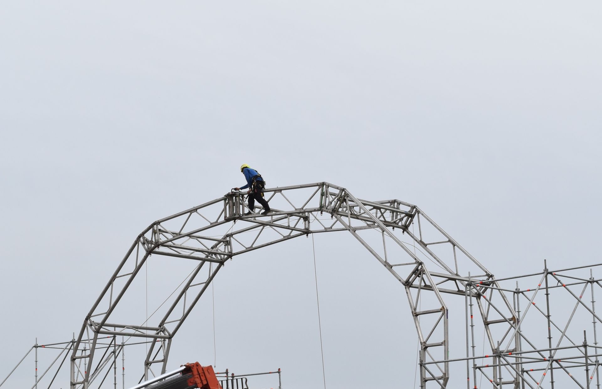 Un escenario flotante único en la &#039;playa&#039; de Aguilar