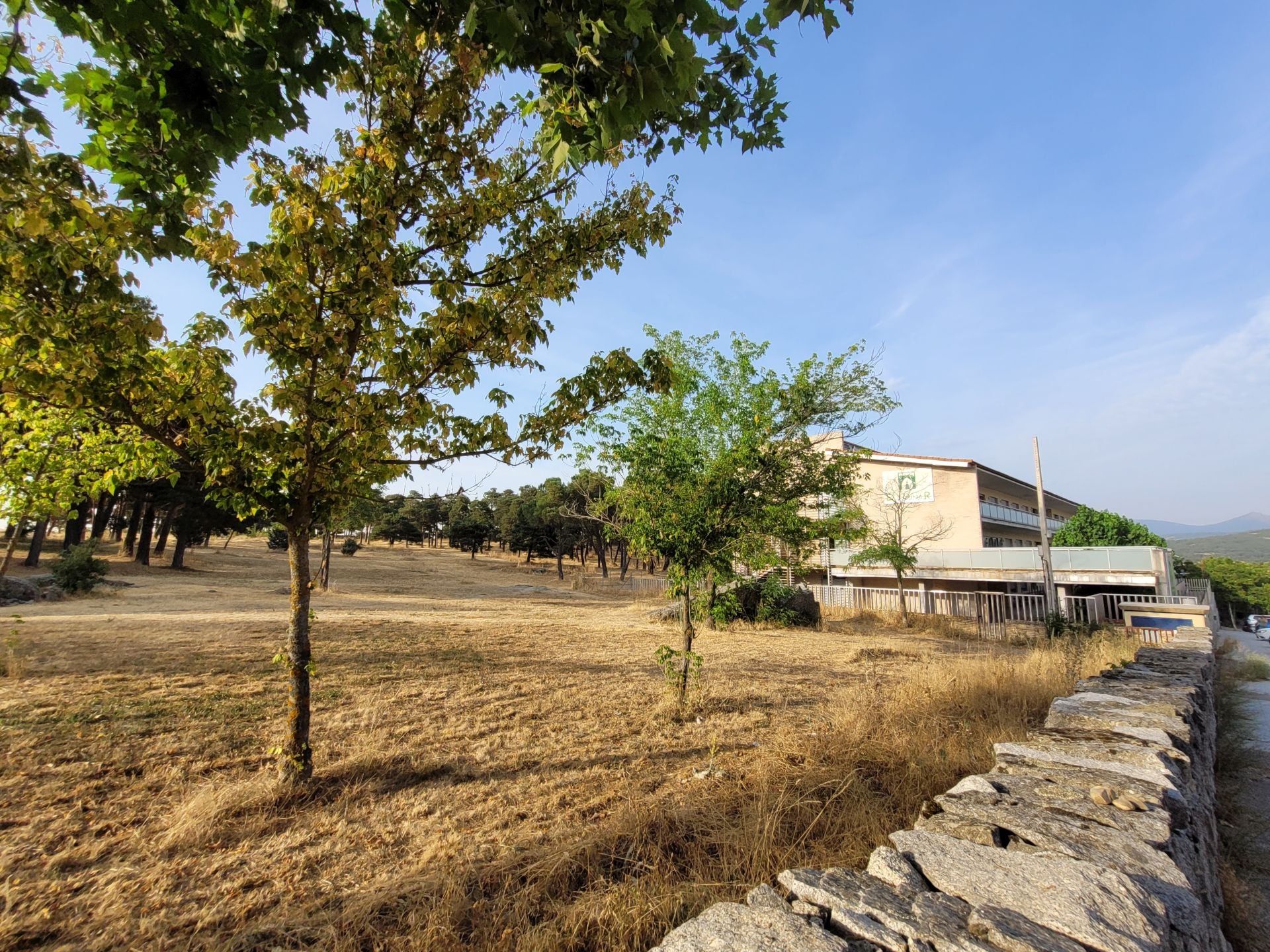 Parcela donde se construirá el centro de salud de El Espinar.