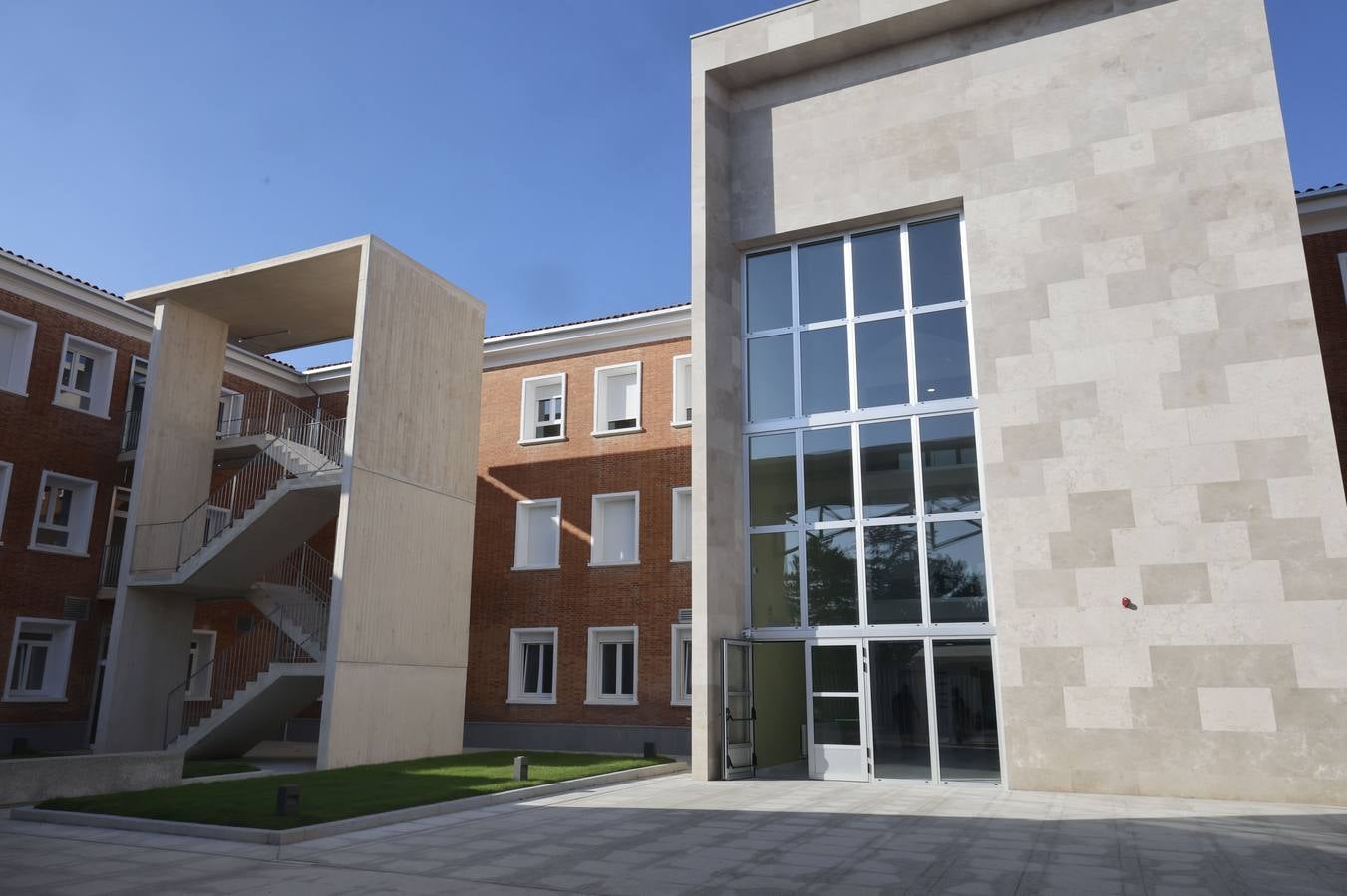 Así es la nueva Escuela de Enfermería de Palencia