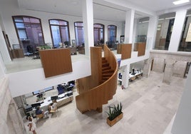 Nueva zona de atención ciudadana en el patio de la Casa Consistorial.