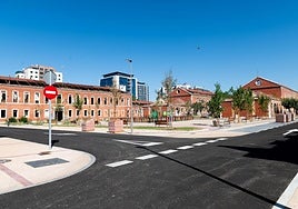 Zona ya urbanizada en los antiguos cuarteles de Conde Ansúrez.