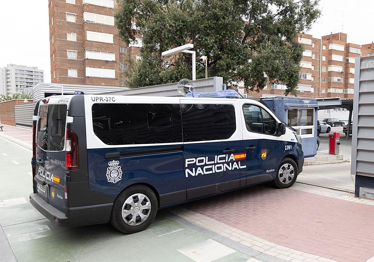 Furgón de la Policía Nacional, en imagen de archivo.