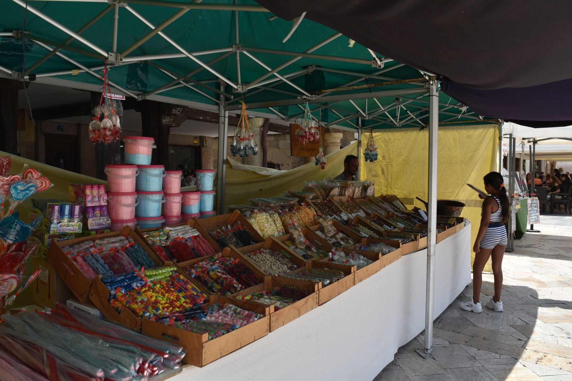 Aguilar se llena de aromas y sabores con la Feria del Dulce