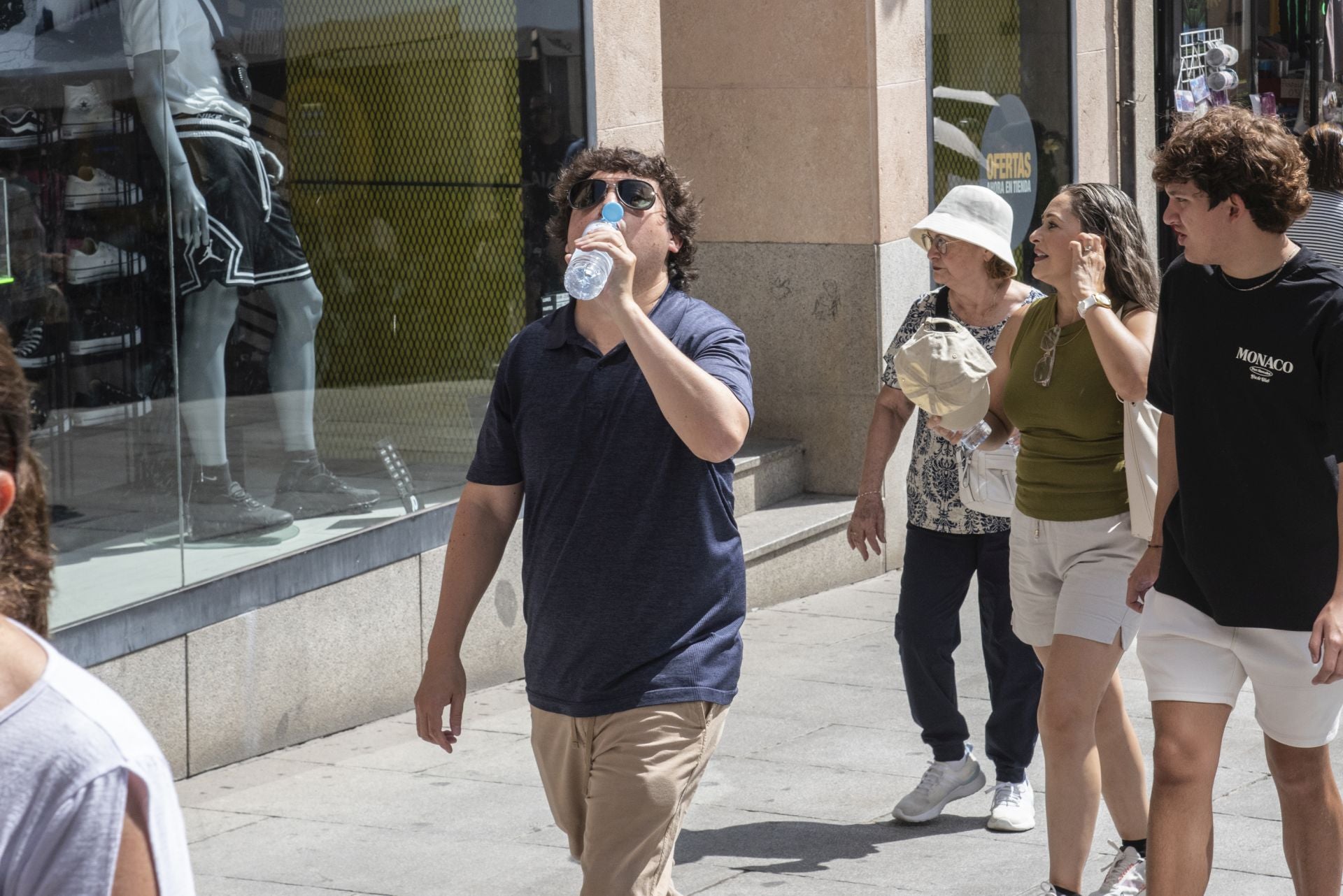 Fotos: así pasa Segovia la ola de calor por el día y por la noche
