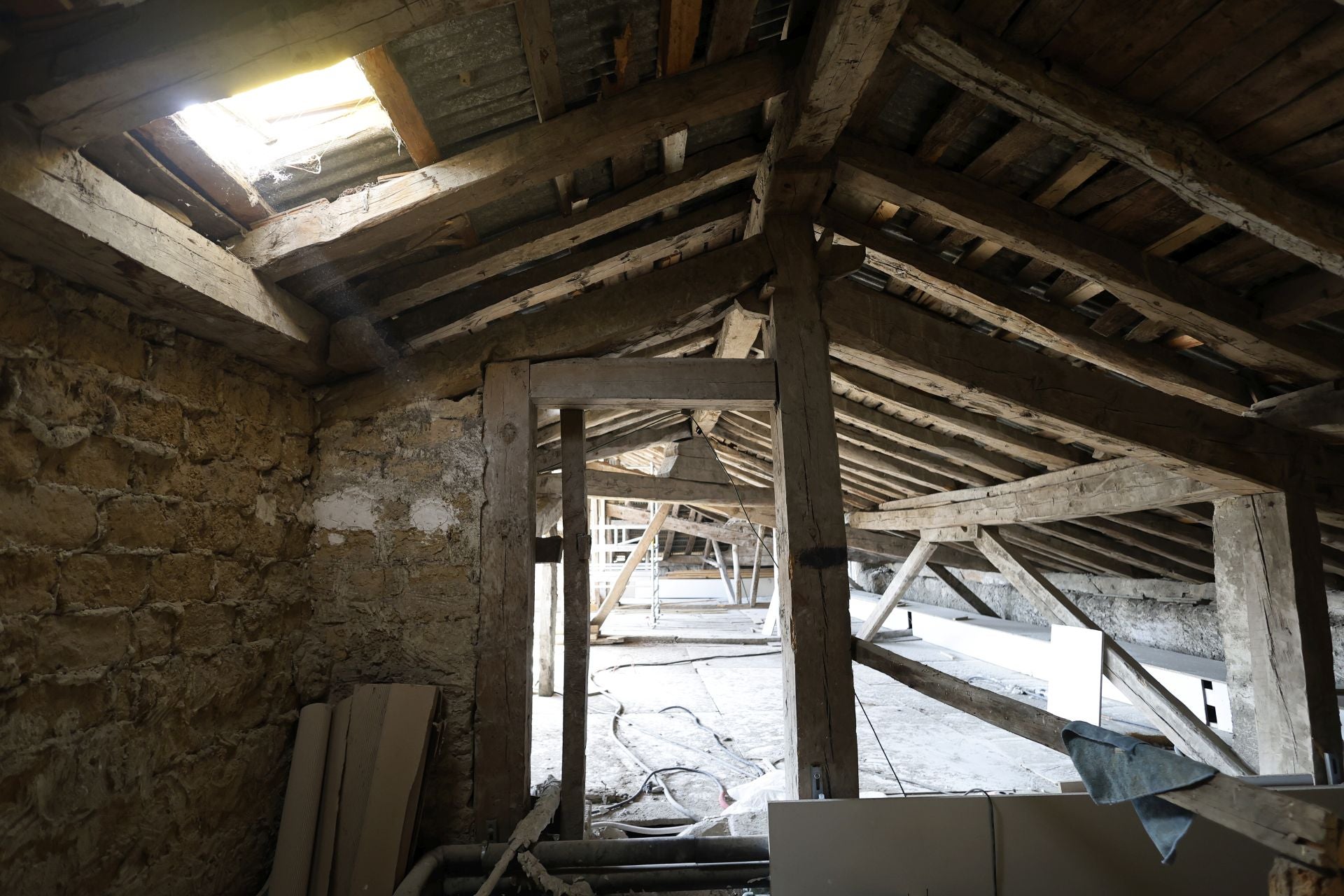 El Palacio Episcopal reformará la cubierta después de dos siglos