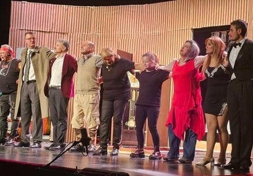 El grupo de teatro aficionado La Bicicleta de Saldaña, primer premio en el Festival de Onzonilla