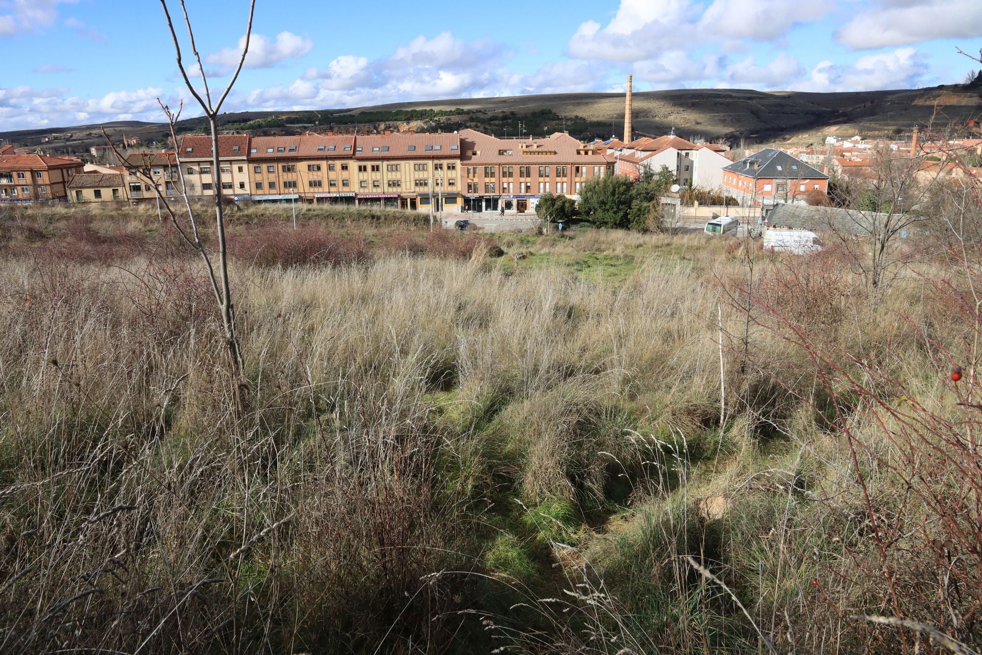 Espacio entre el cementerio y el Camino de la Presa.