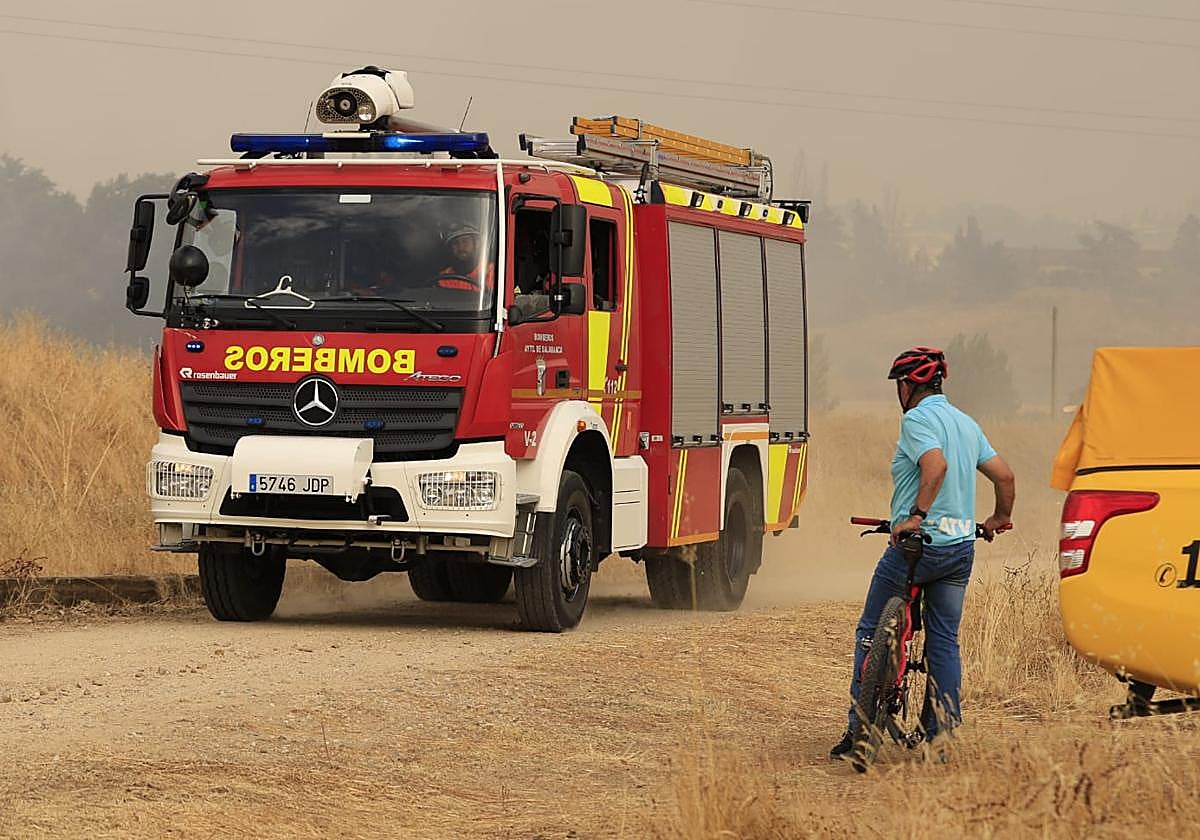 Una dotación de bomberos en una imagen de archivo.
