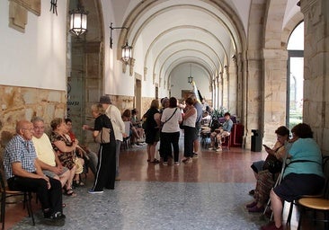 Una treintena de pueblos evacuados en la provincia de León por los incendios forestales