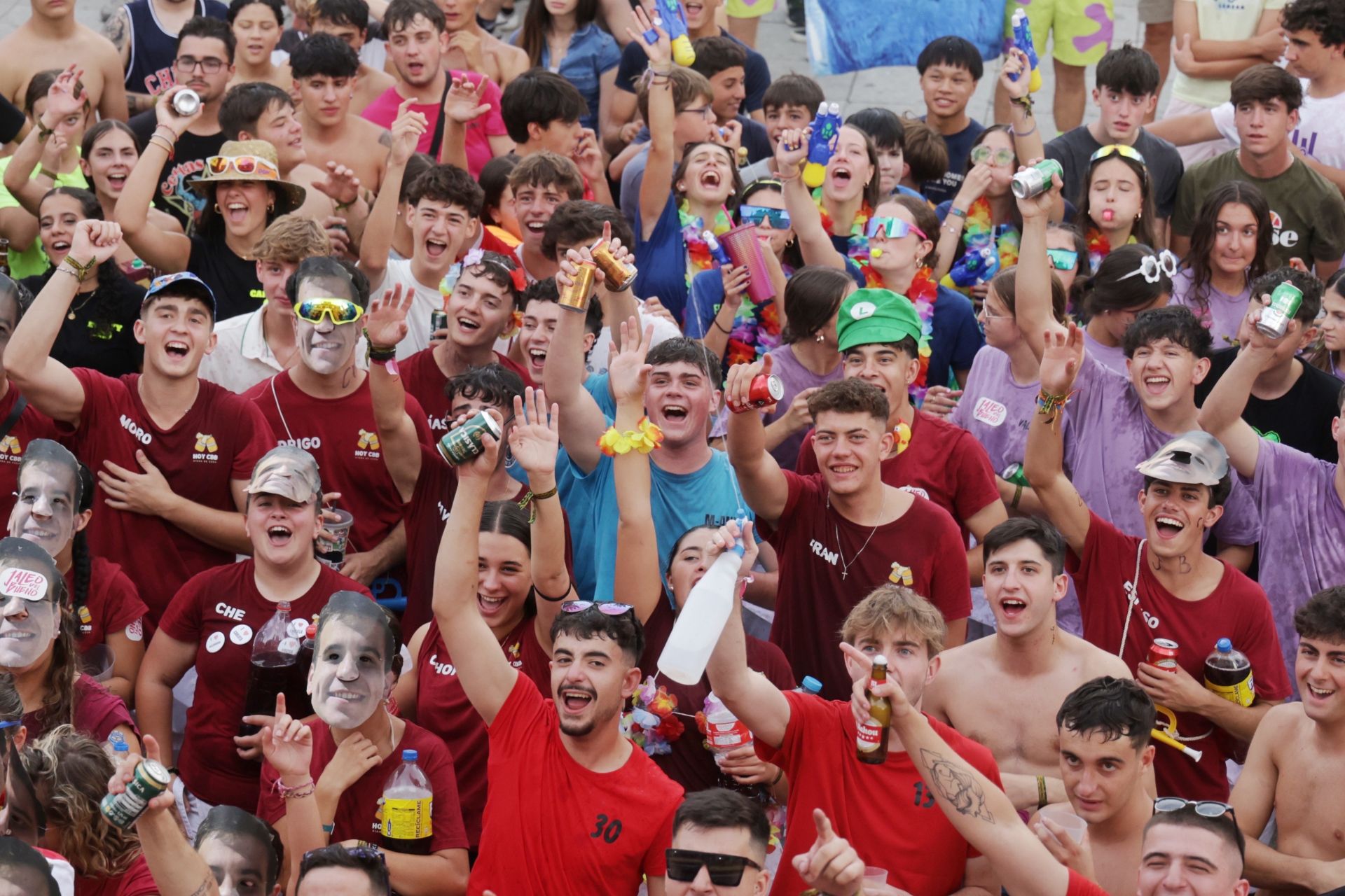 El inicio de las fiestas de Viana de Cega, en imágenes
