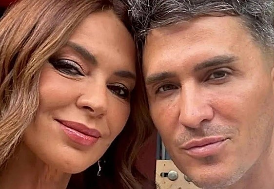 Olga Moreno y Étienne.