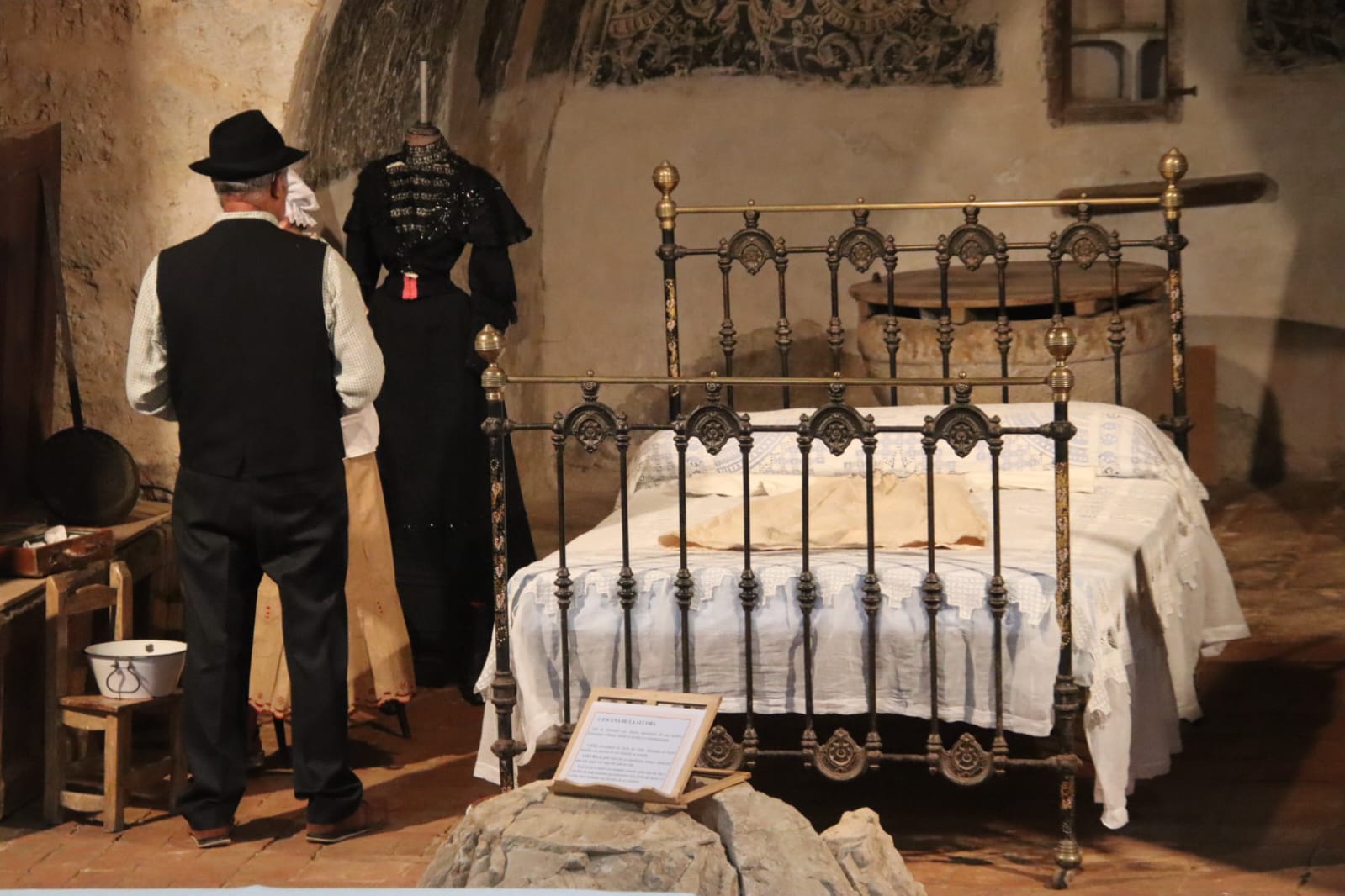 Tordehumos recrea la desgarradora historia de amor de un exvoto de 1903