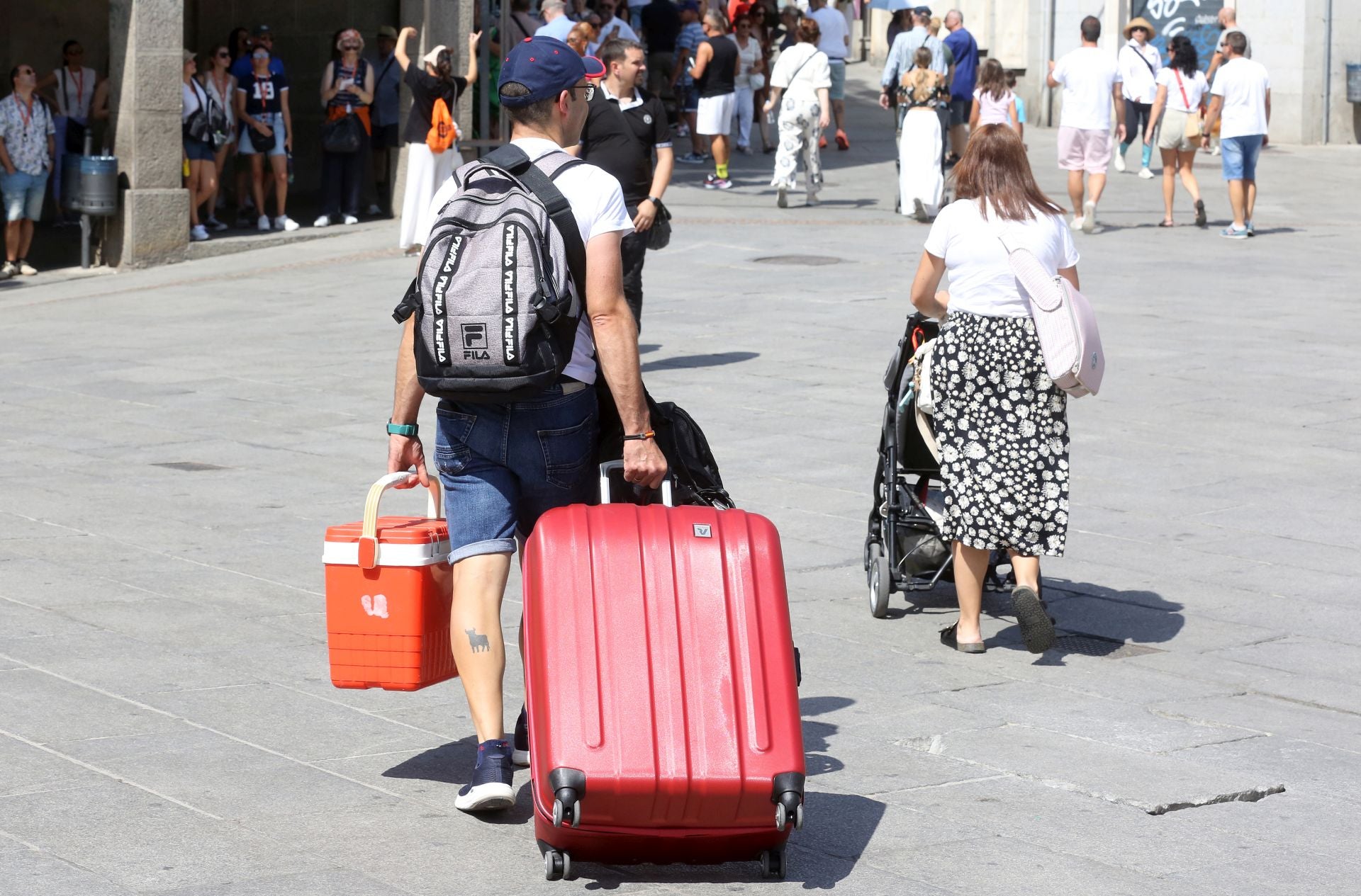 Los turistas llenan Segovia