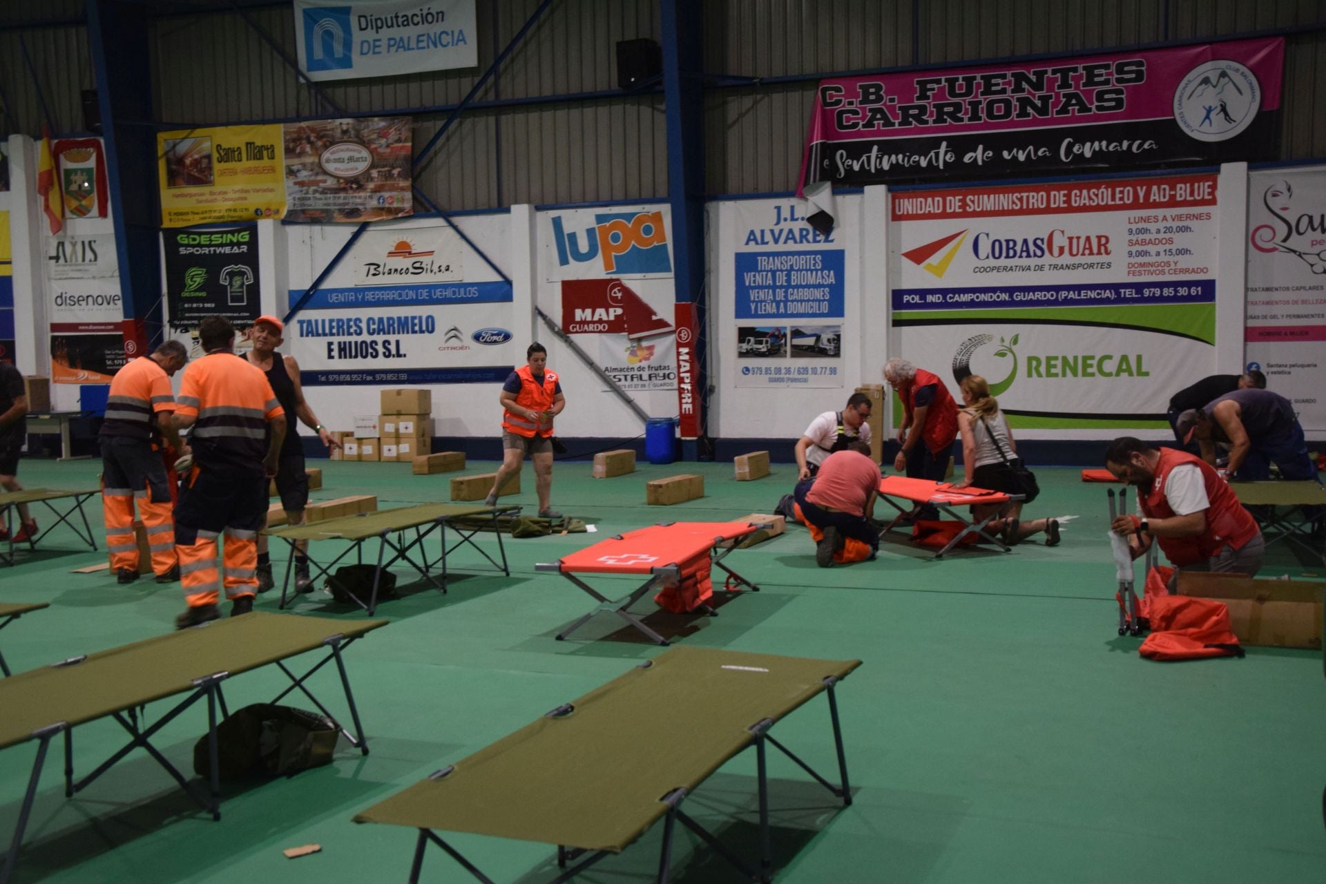 Guardo acoge a evacuados por los incendios