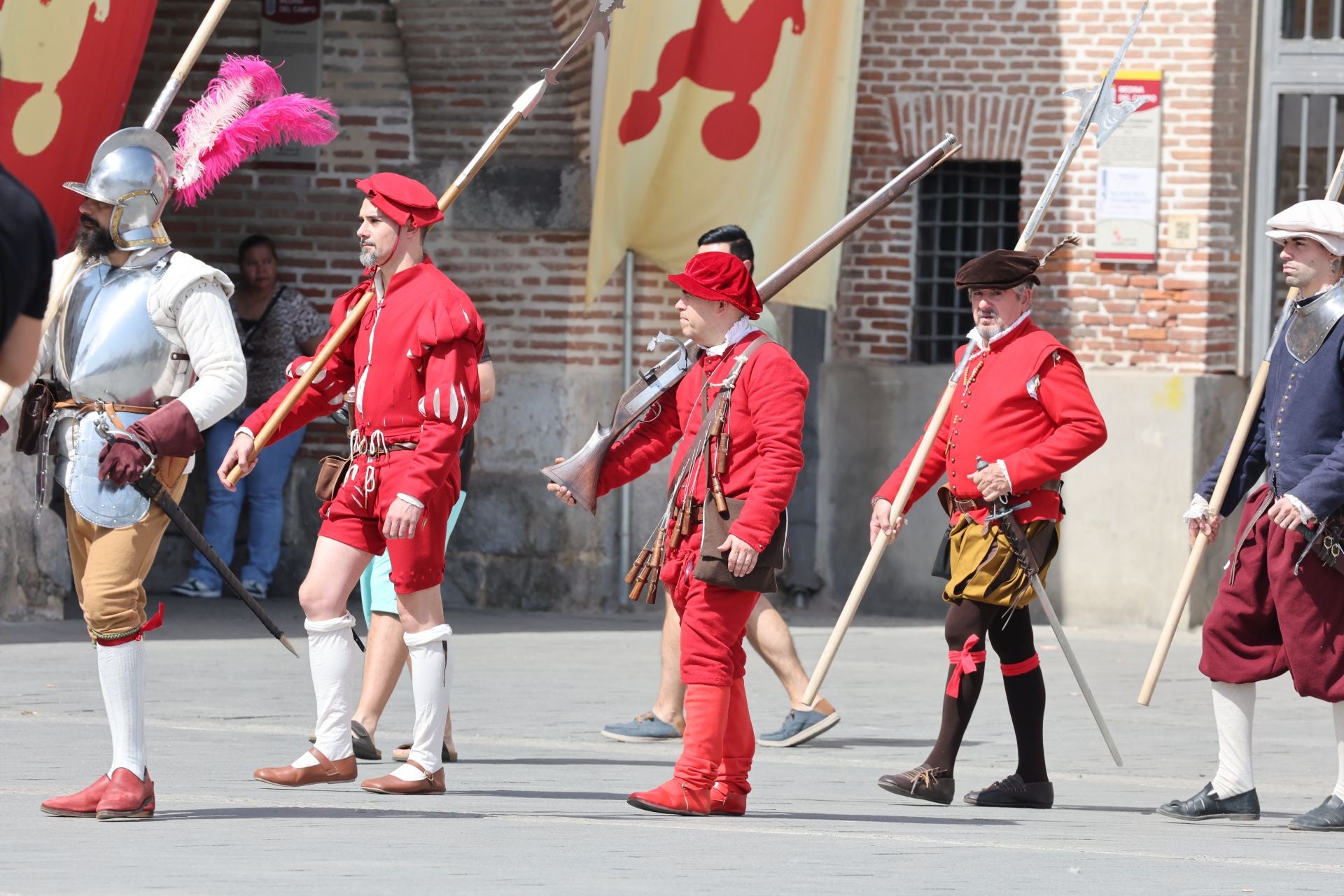 Ambiente en la Feria Renacentista de Medina del Campo este sábado
