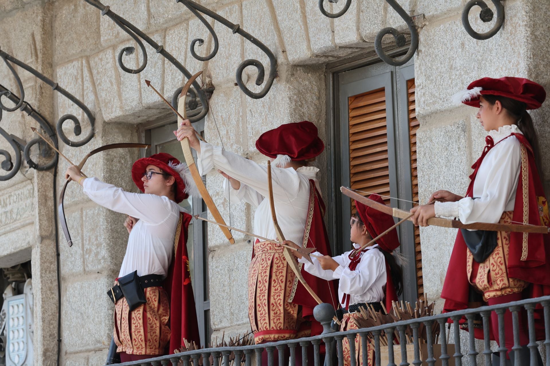 Ambiente en la Feria Renacentista de Medina del Campo este sábado