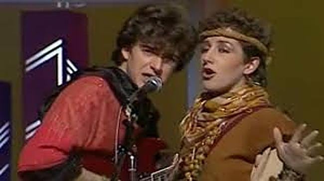 'Hoy no me puedo levantar', Mecano