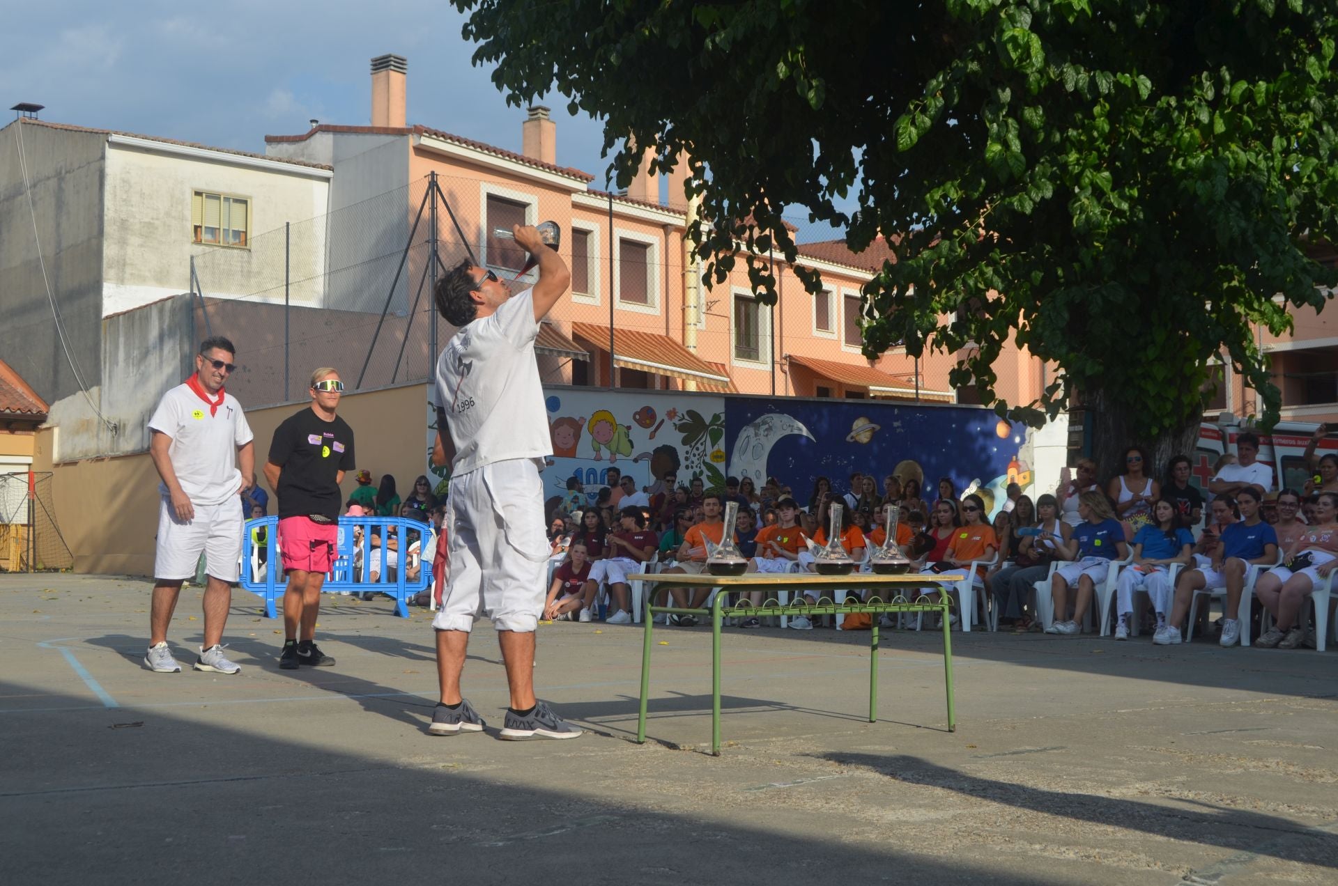 Las imágenes de la celebración de VI concurso de habilidad con el porrón de Tudela de Duero
