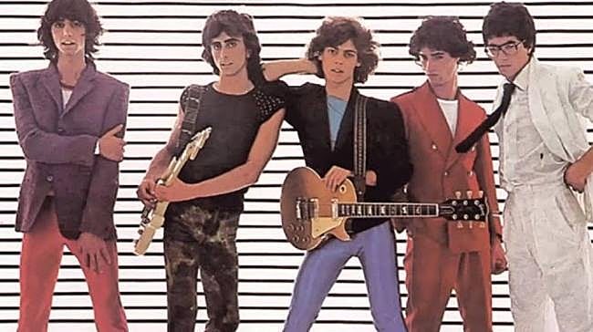 'Rock and roll en la plaza del pueblo', Tequila.