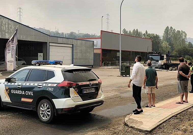 Corte de la carretera CL-626 entre La Espina y Guardo.