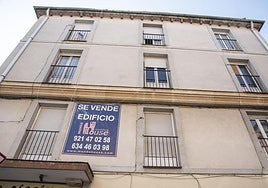 Otro edificio que se vende.