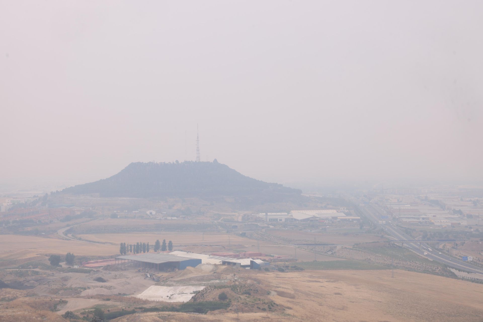 Las imágenes del humo en Valladolid, en alerta por contaminación de los incendios