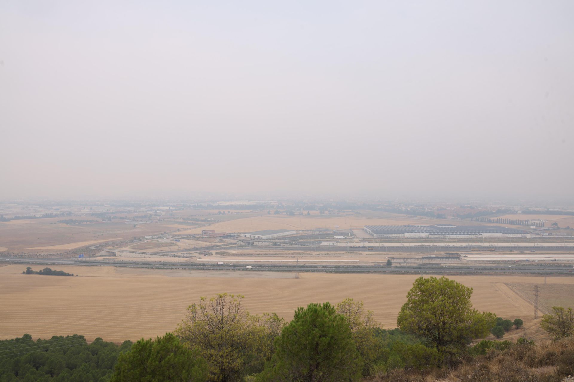 Las imágenes del humo en Valladolid, en alerta por contaminación de los incendios