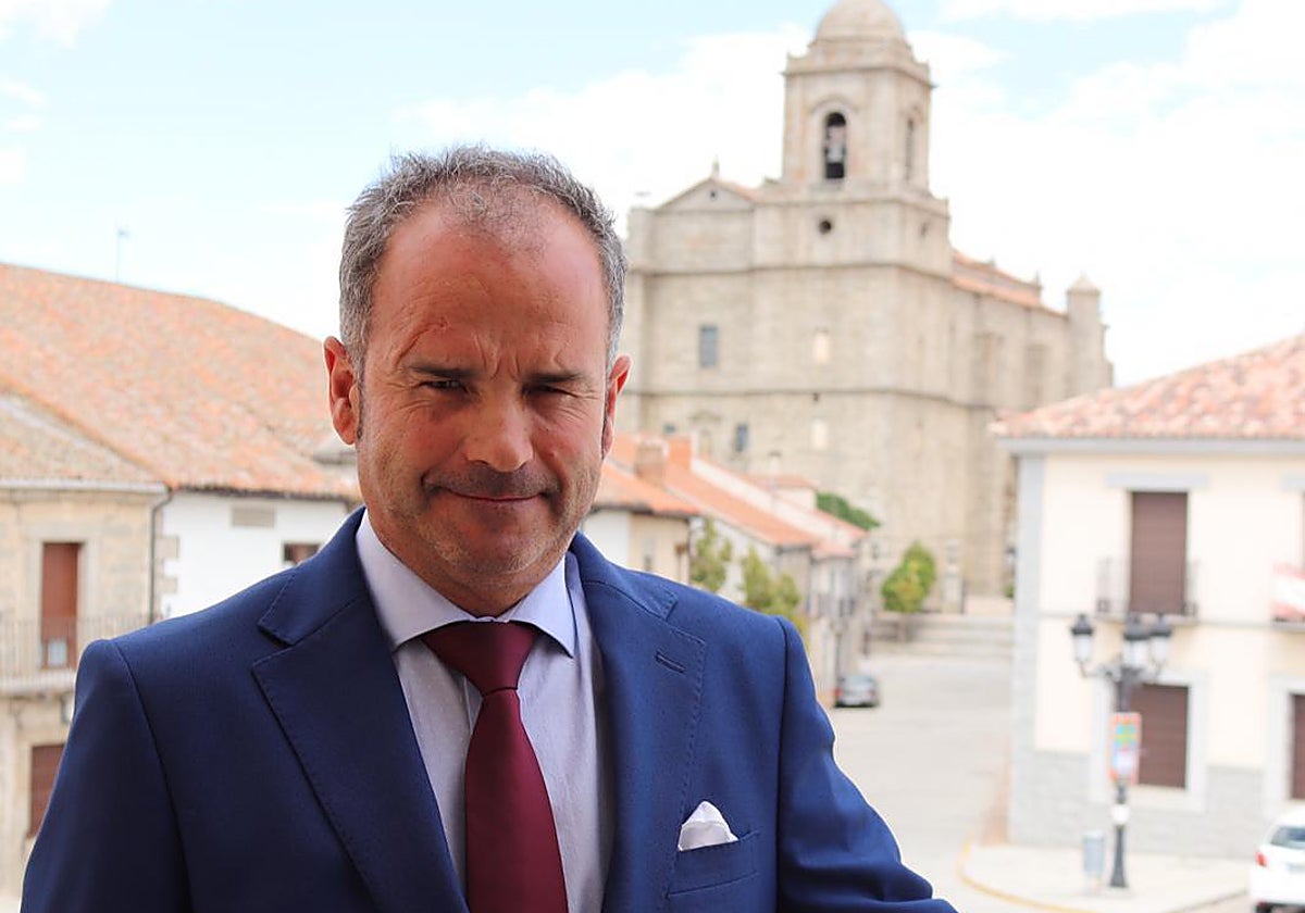 Julio César Sánchez, alcalde de Villacastín