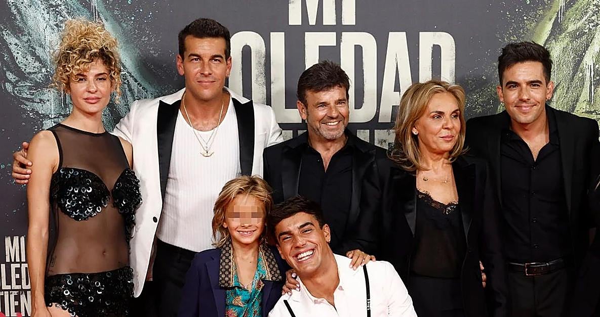 Posado familiar de los Casas.