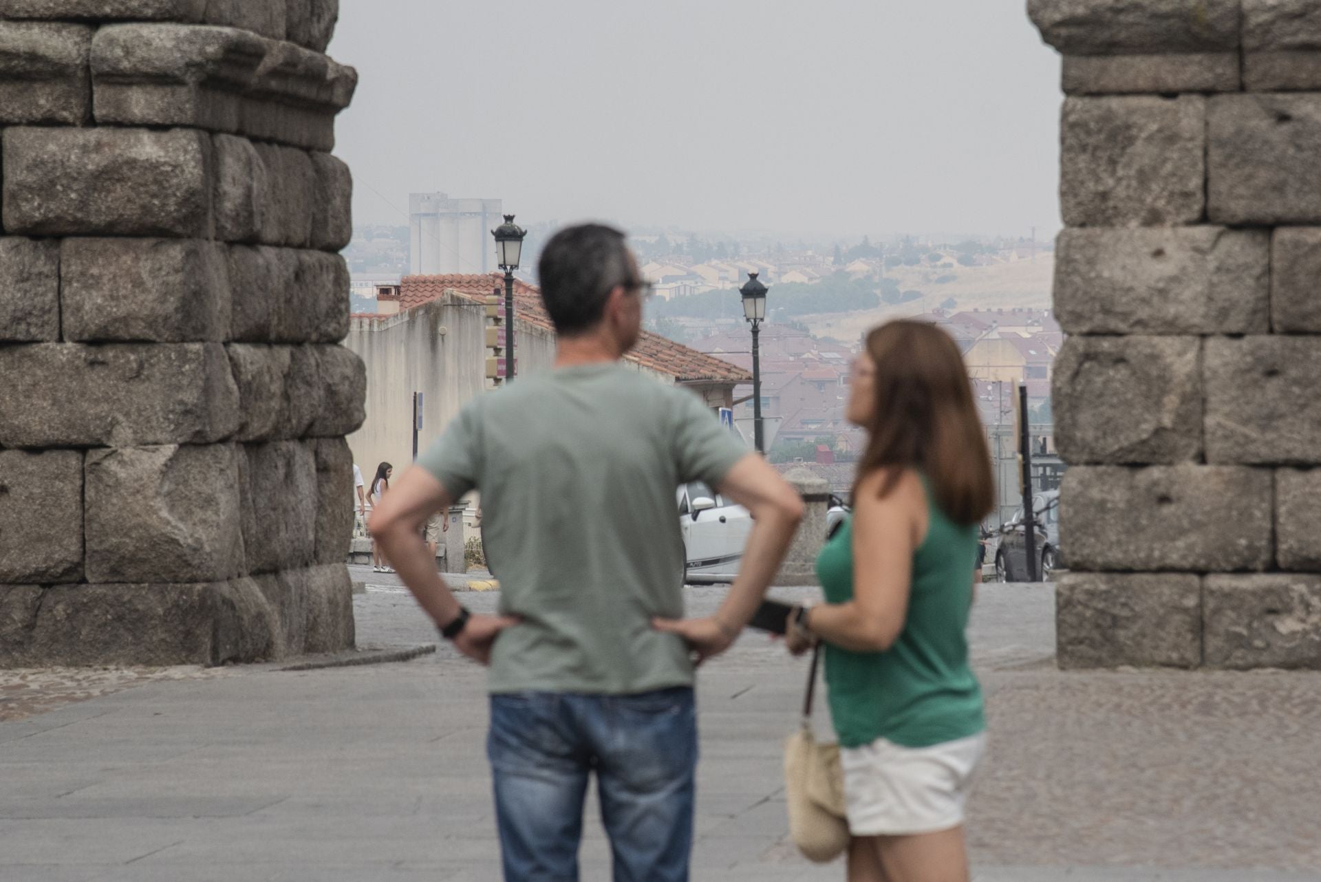 Niebla de humo en Segovia