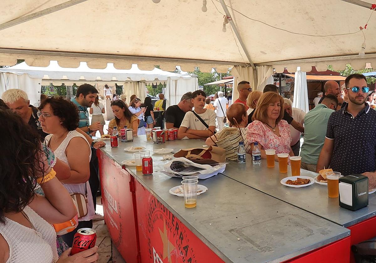 Ambiente en la Feria de Día, en las fiestas de San Antolín del año pasado.