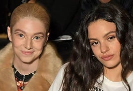 Rosalía y Hunter Schafer en la semana de la moda de Londres en 2019.