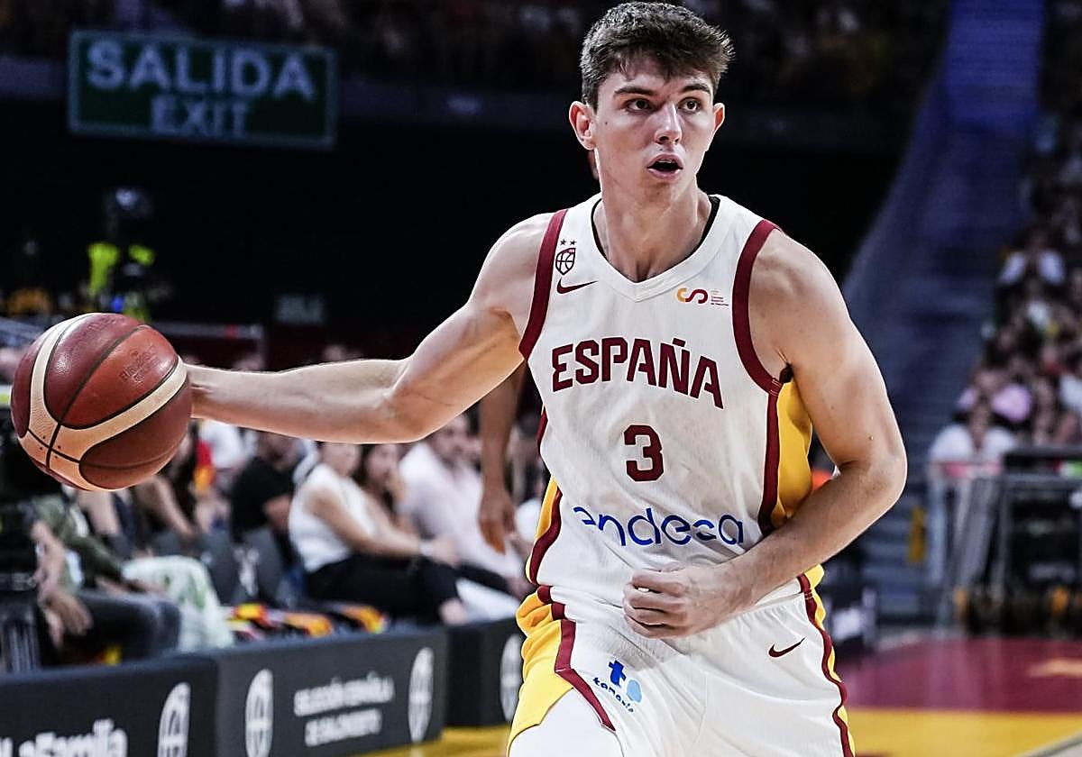 Sergio de Larrea, este jueves, durante partido disputado entre España y Alemania.