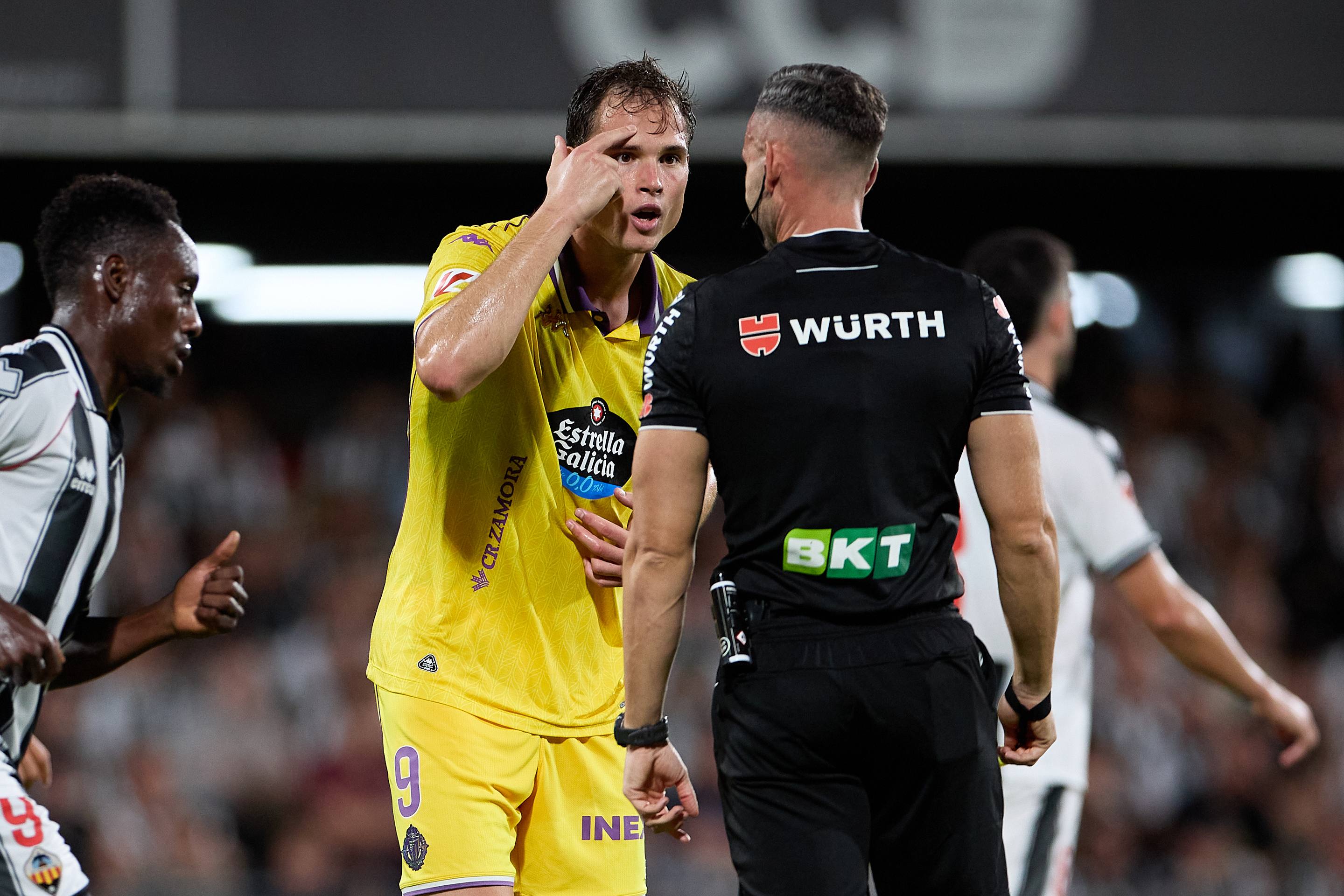 La victoria del Real Valladolid en Castalia, en imágenes