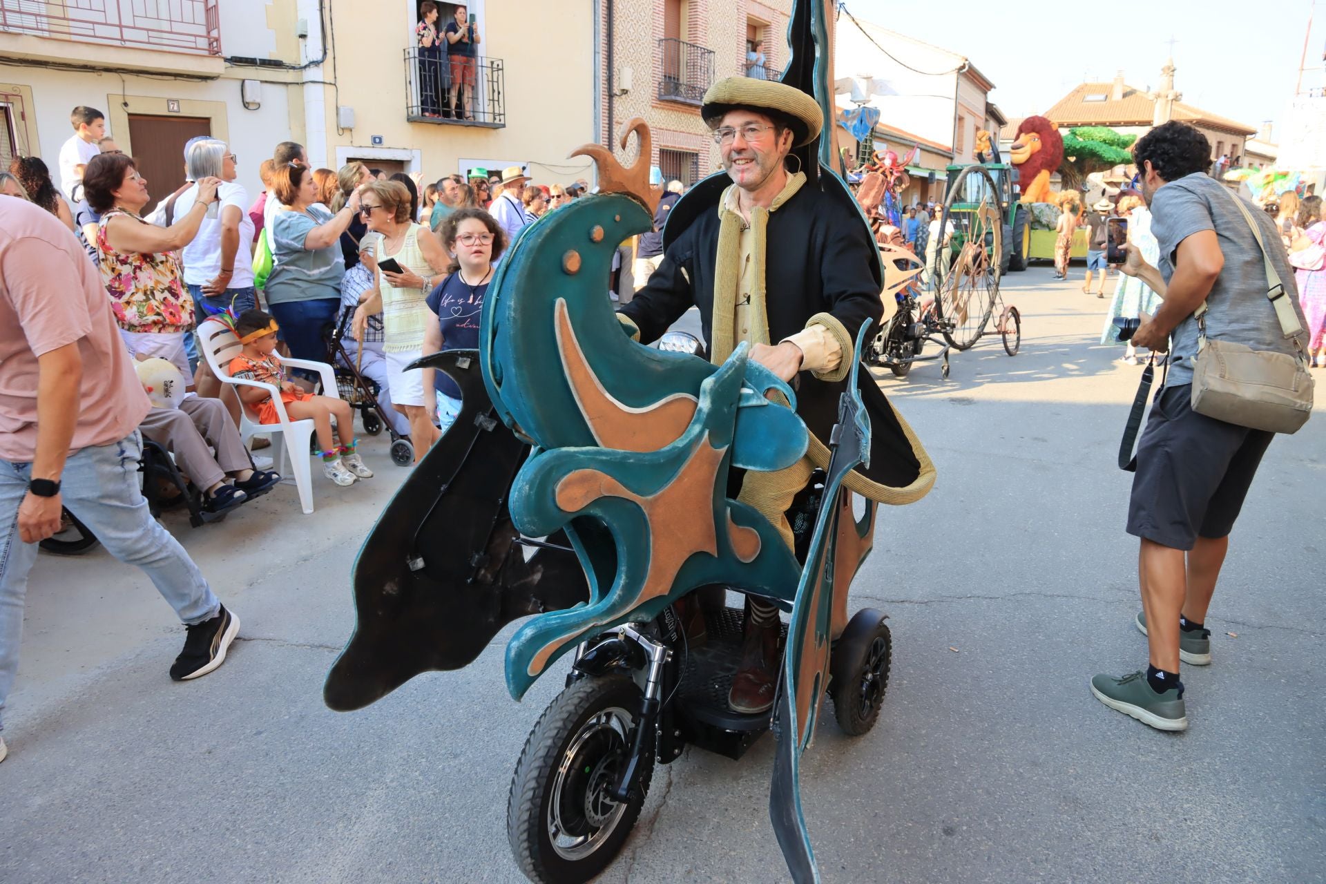 Fotografías del gran desfile de carrozas en Fuentepelayo