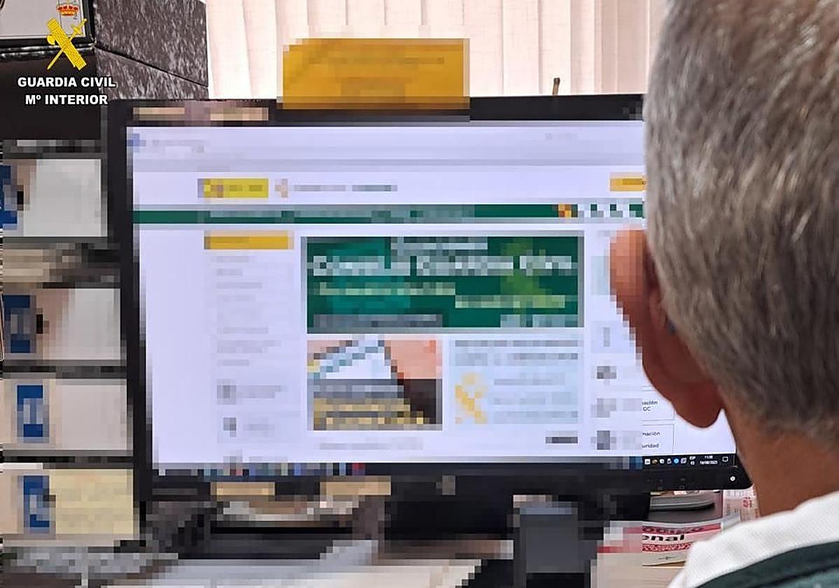 Investigado por estafar casi 37.000 euros a través del método 'phising'