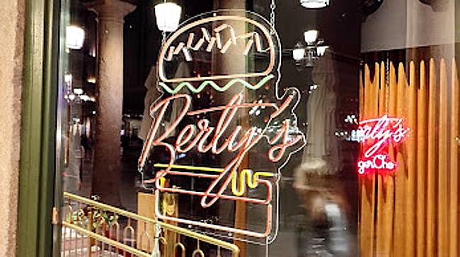 La cadena de hamburguesas Berty's Burguer aterrizó en octubre de 2024 en un amplio y céntrico local de Valladolid. ¿Había otro negocio antes?