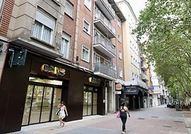 Fachada de nuevo Gadis ubicado junto a las Galerías Avenida.