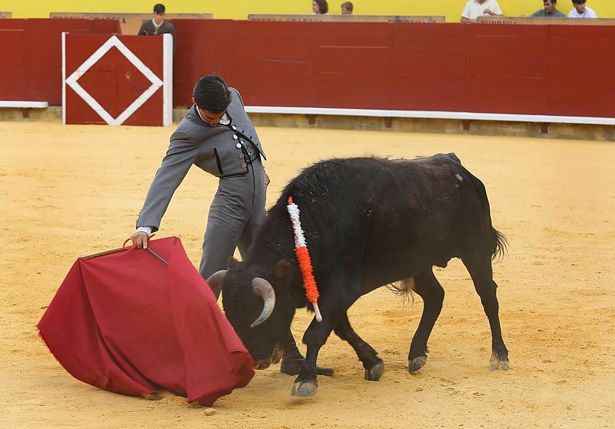 Alejandro Chavarri en la clase práctica del pasado San Antolín.