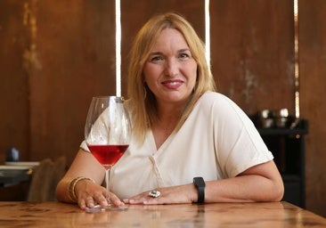 Inés Acebes: «Termino el vermú de los domingos con unas gambas al ajillo en El Pilar»