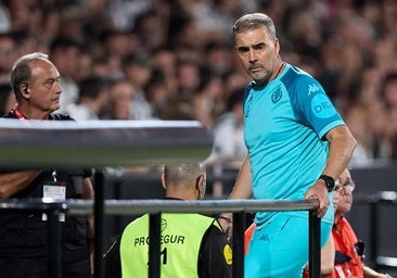 Almada reconoce que la sanción a Darwin Quintana será «una pérdida importante»