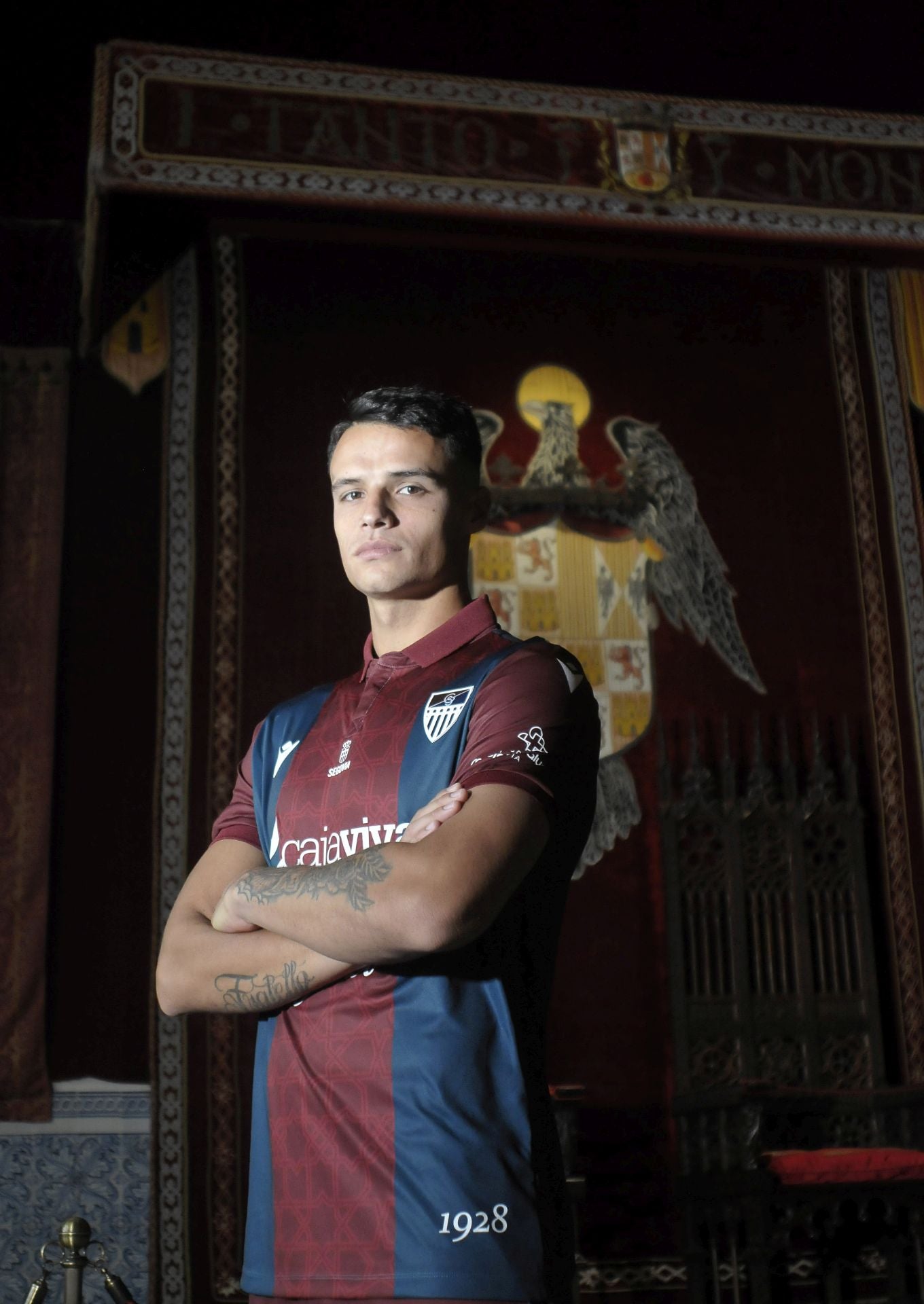 Fotos de la nueva camiseta de la Gimnástica Segoviana