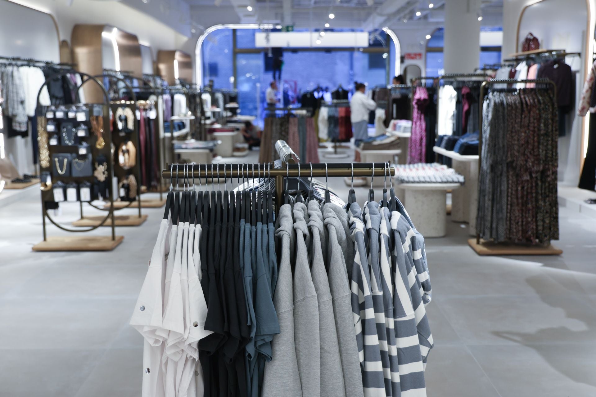 Así es la tienda remodelada de Sfera en la calle Santiago