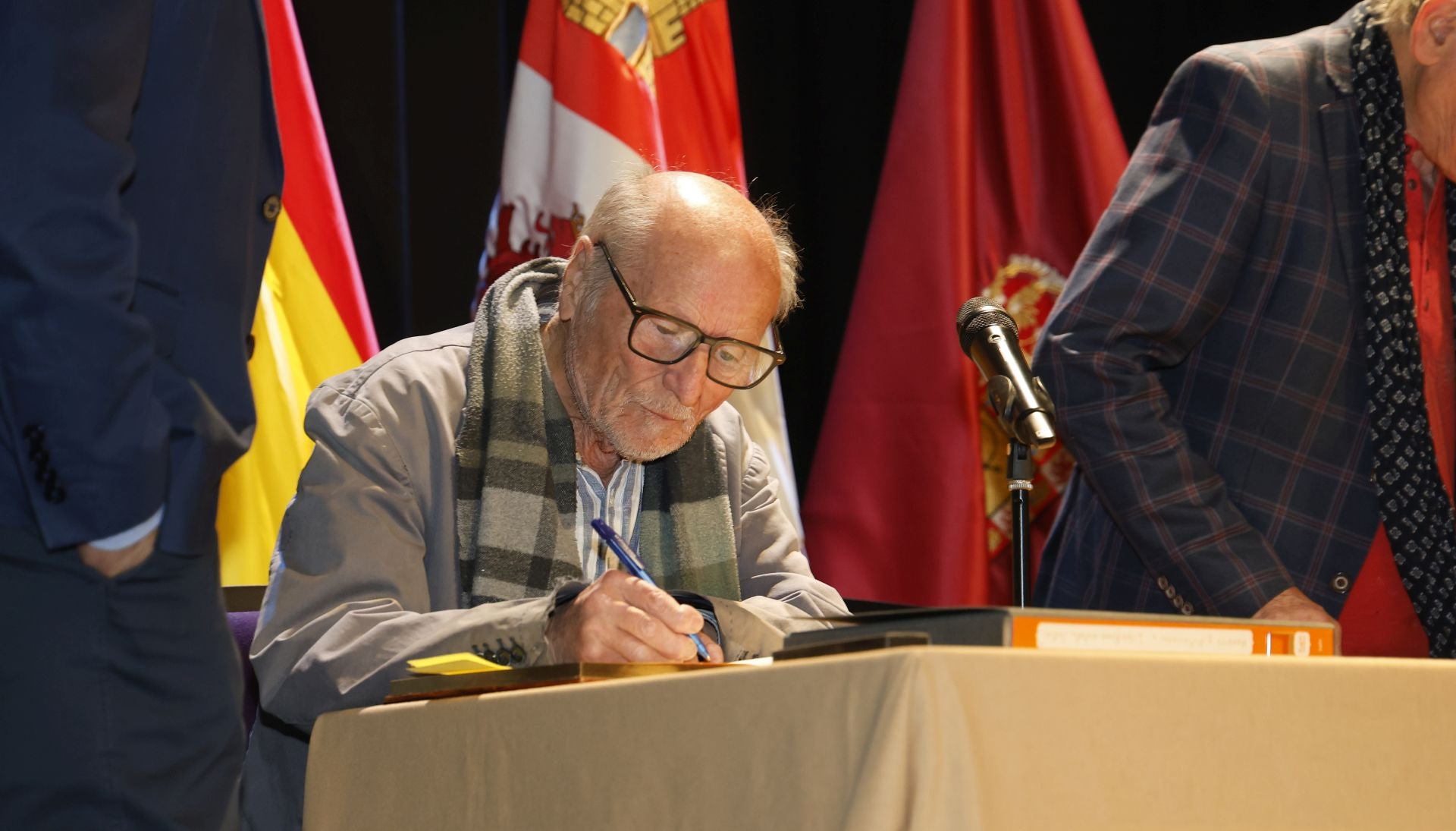 Agua, arte y vida en torno al Canal de Castilla
