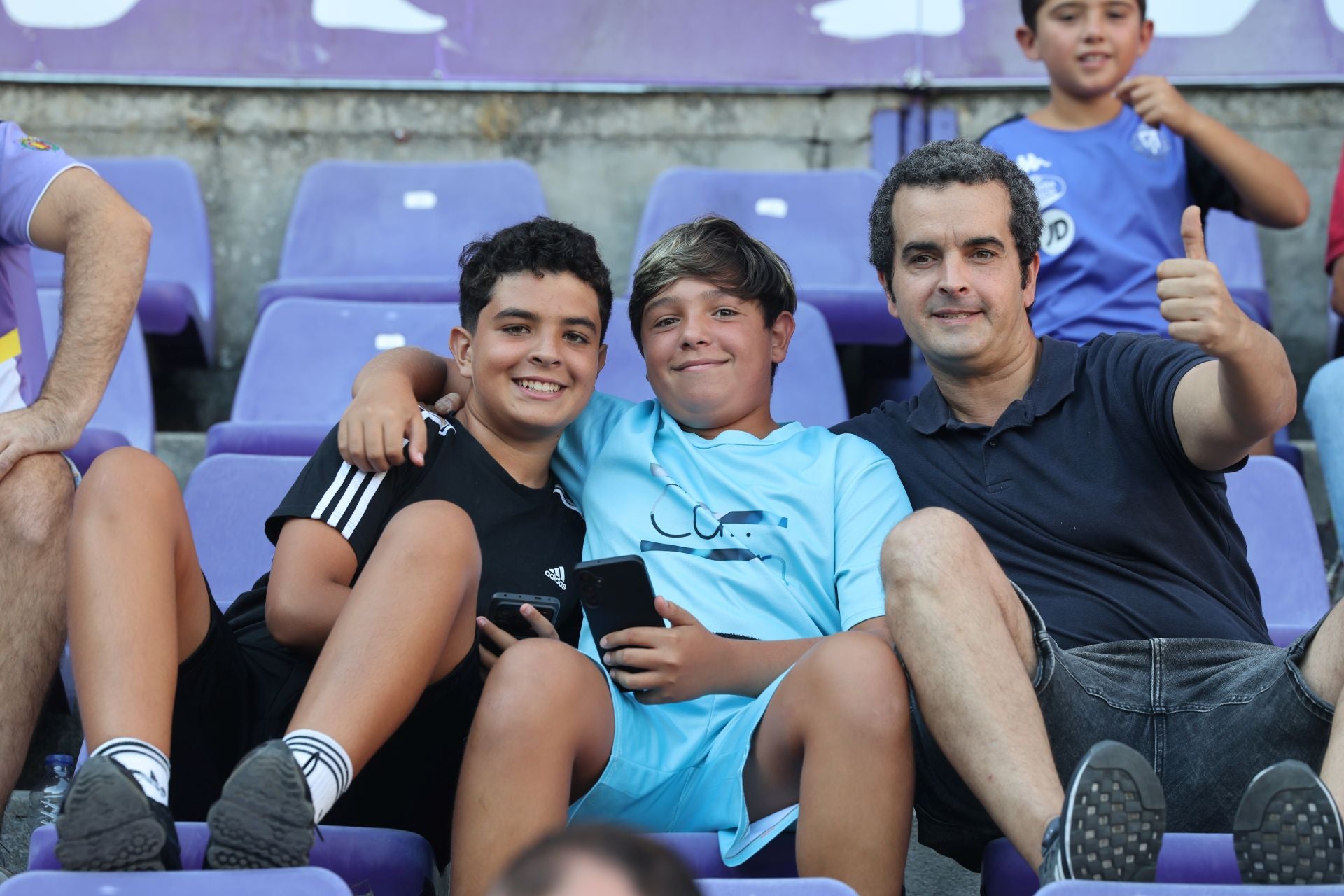 Búscate en la grada del Real Valladolid (2/4)