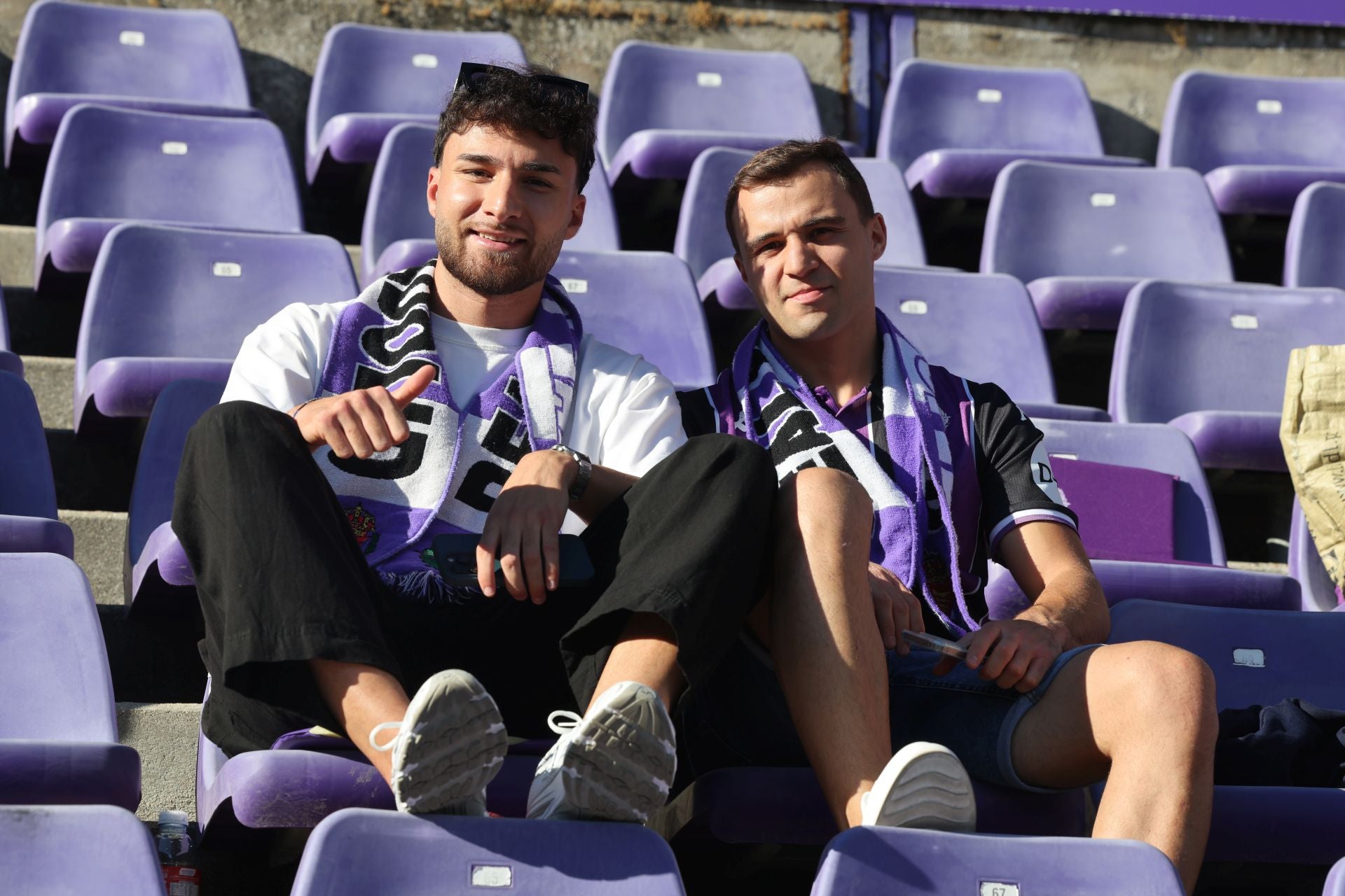 Búscate en la grada del Real Valladolid (3/4)
