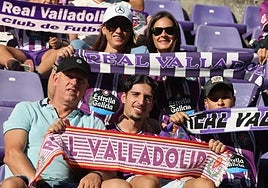 Búscate en la grada del Real Valladolid (2/4)