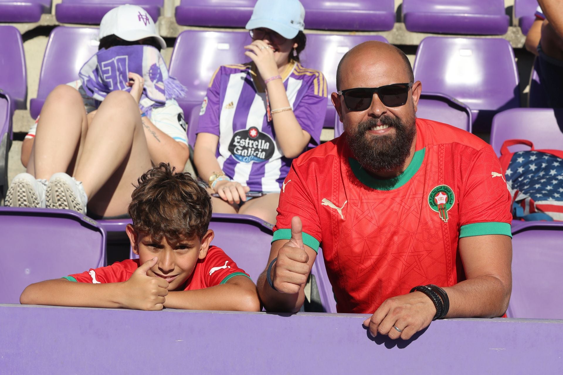 Búscate en la grada del Real Valladolid (3/4)